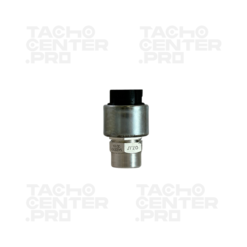 Hall-sensor-3-pole-4